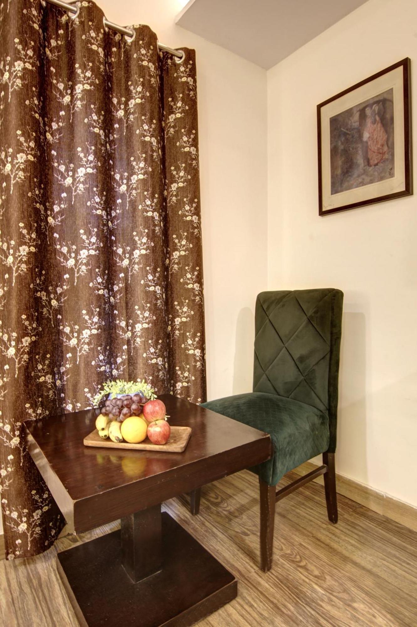 ניו דלהי Hotel Wk Comfort - Near White Clove מראה חיצוני תמונה