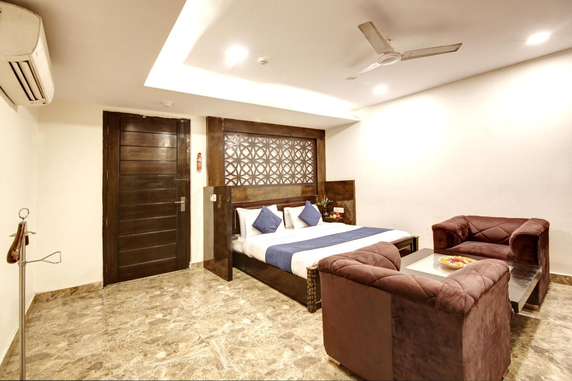 ניו דלהי Hotel Wk Comfort - Near White Clove מראה חיצוני תמונה